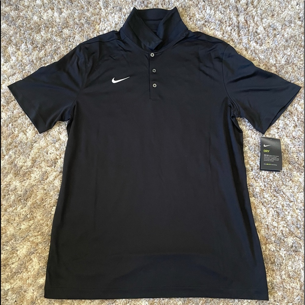 Black Men’s Nike Dri-Fit Shirt